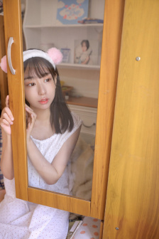 男男GV白嫩小受GV
